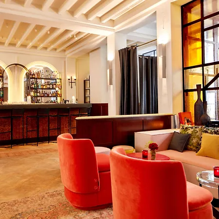 Experimental Marais 5* Paris