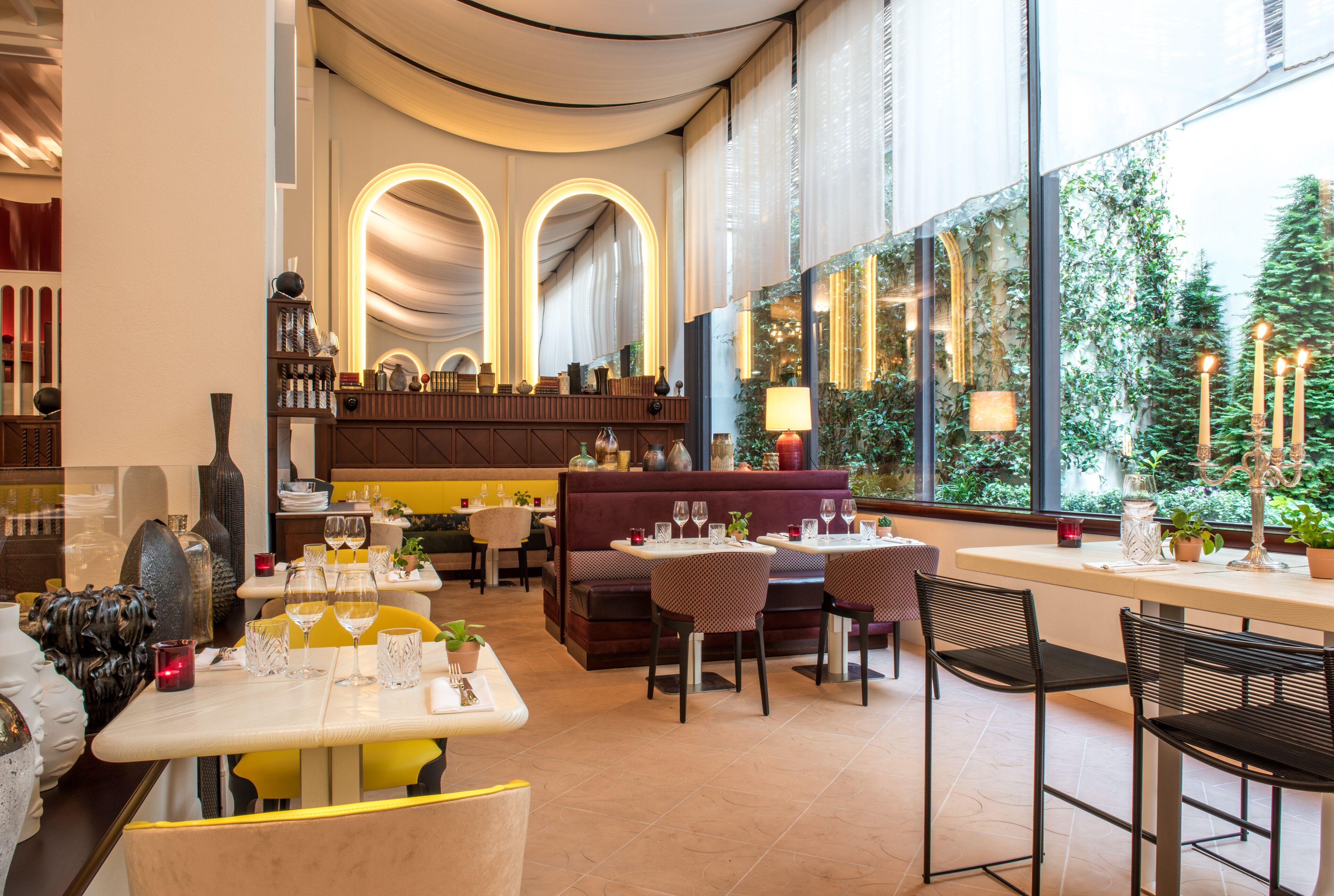 Experimental Marais Hotel