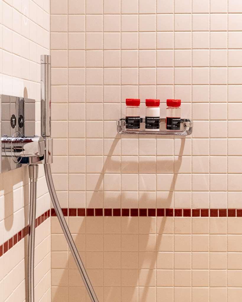 Experimental Marais Hotel 5*