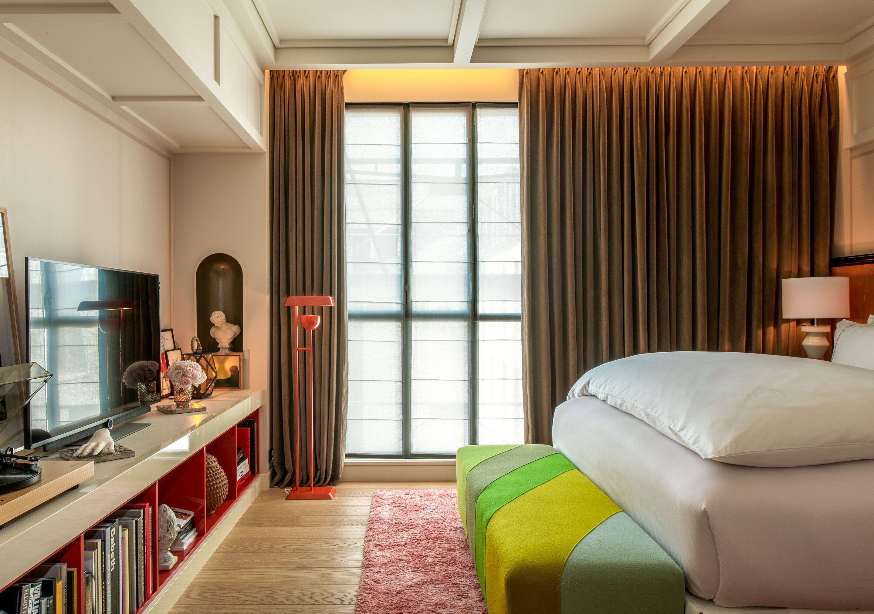 Experimental Marais Hotel